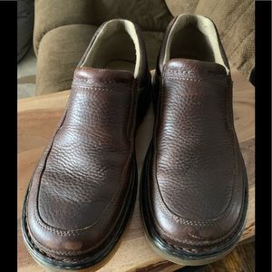 Men’s Size 10 Dr. Martens Slip On EUC